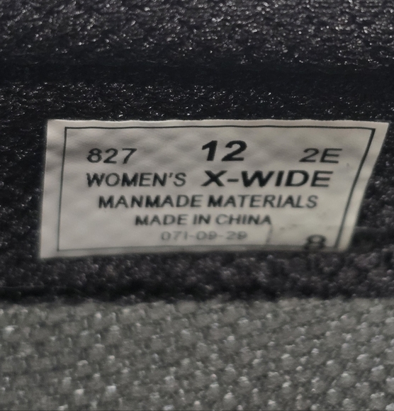 NWOT Orthofeet Springfield Adjustable Mary Jane Shoes Womens Size 12 - Picture 11 of 13